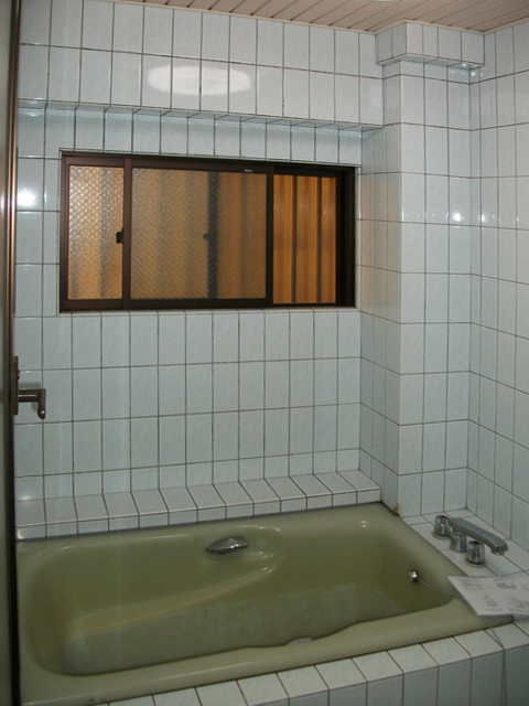 大田区：タイルの浴室をユニットバスにリフォーム