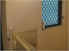 川崎市・Ｔ様邸水廻りリフォーム　既存浴室壁