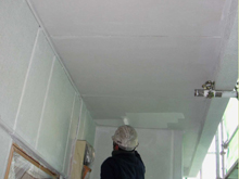外壁塗装リフォーム・シール工事：大田区　天井ローラー塗装