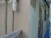 外壁塗装リフォーム・シール工事：大田区　壁ローラー塗装